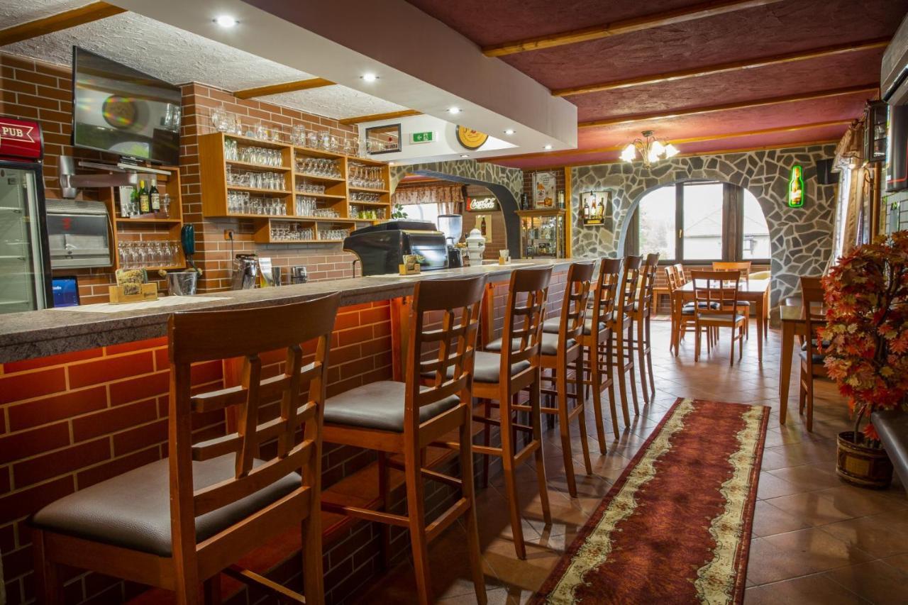 Hotel El Greco Rožnov pod Radhoštěm Εξωτερικό φωτογραφία