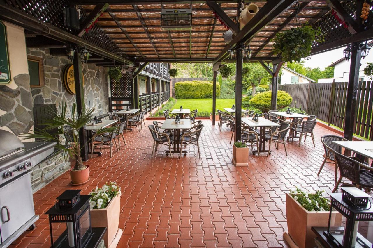 Hotel El Greco Rožnov pod Radhoštěm Εξωτερικό φωτογραφία